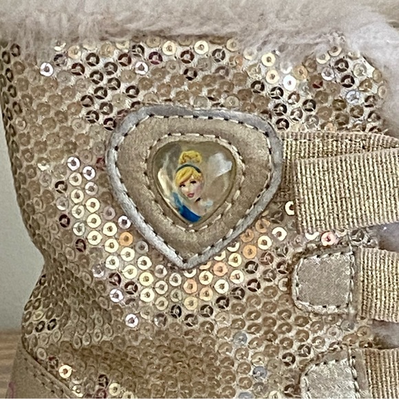 Stride Rite Disney Princess Enchanted Boot👑 - Picture 4 of 15